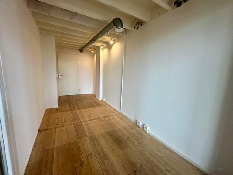 211m2 Loft near Zaandam Station - Image 15