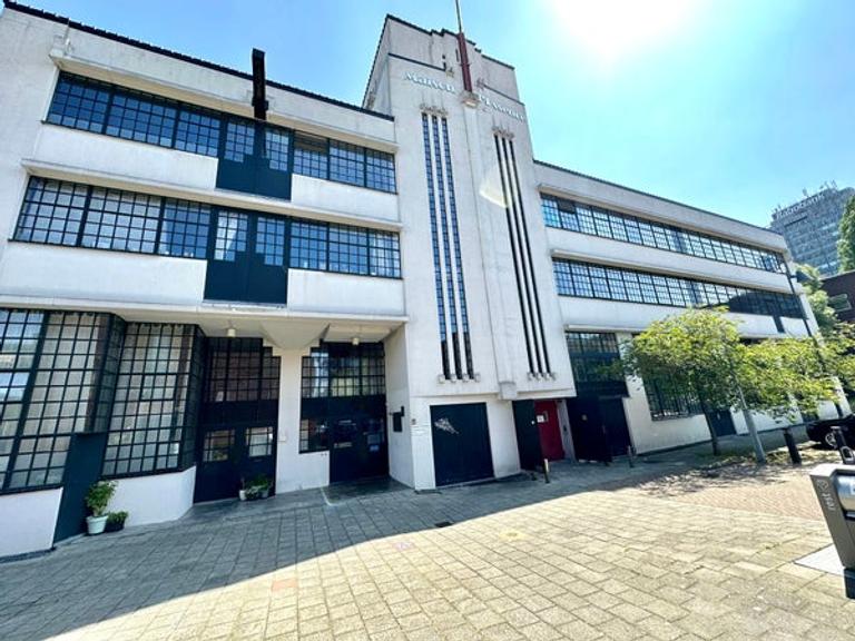 211m2 Loft near Zaandam Station - Image 2