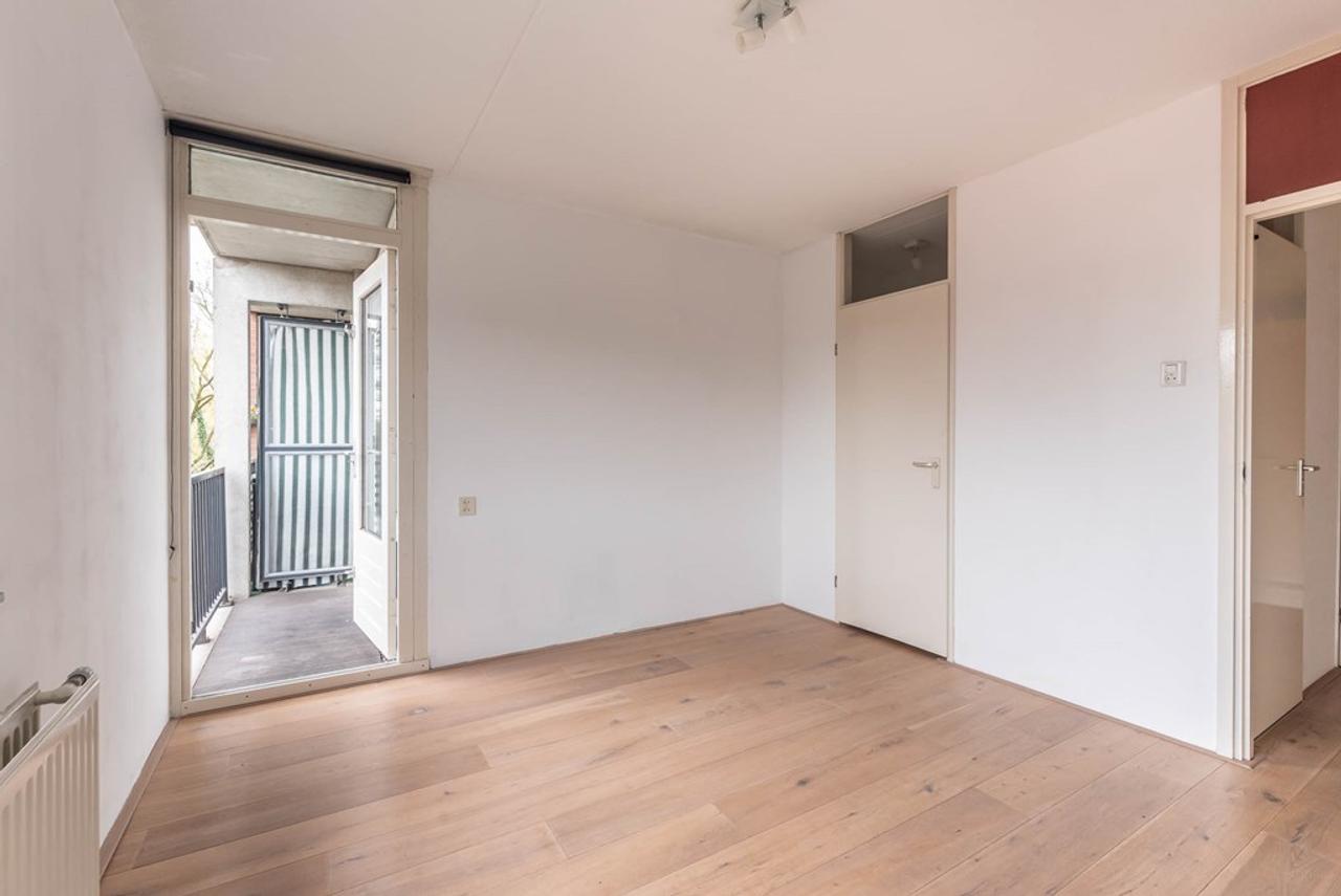 85m² apartment near Amsterdamse Bos - Image 12