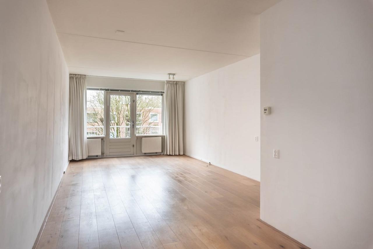 85m² apartment near Amsterdamse Bos - Image 6