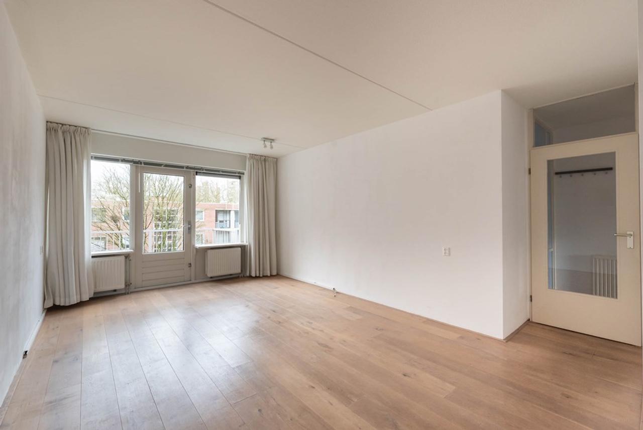 85m² apartment near Amsterdamse Bos - Image 2