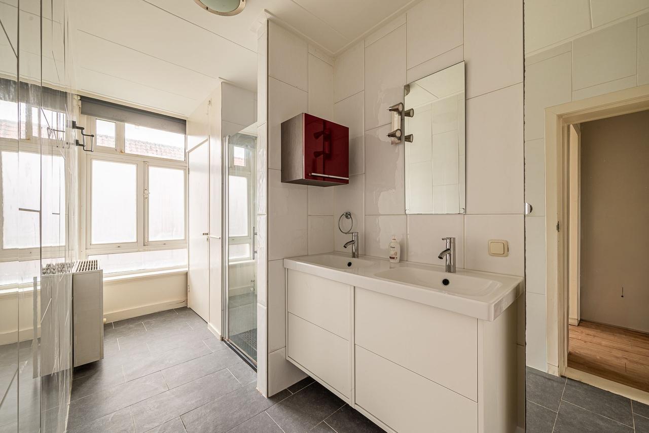 Furnished 60 m² apartment in the Jordaan - Image 10