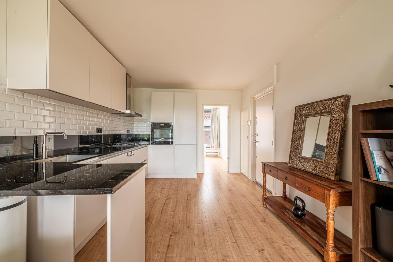 Furnished 60 m² apartment in the Jordaan - Image 5