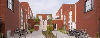52m² house with private parking