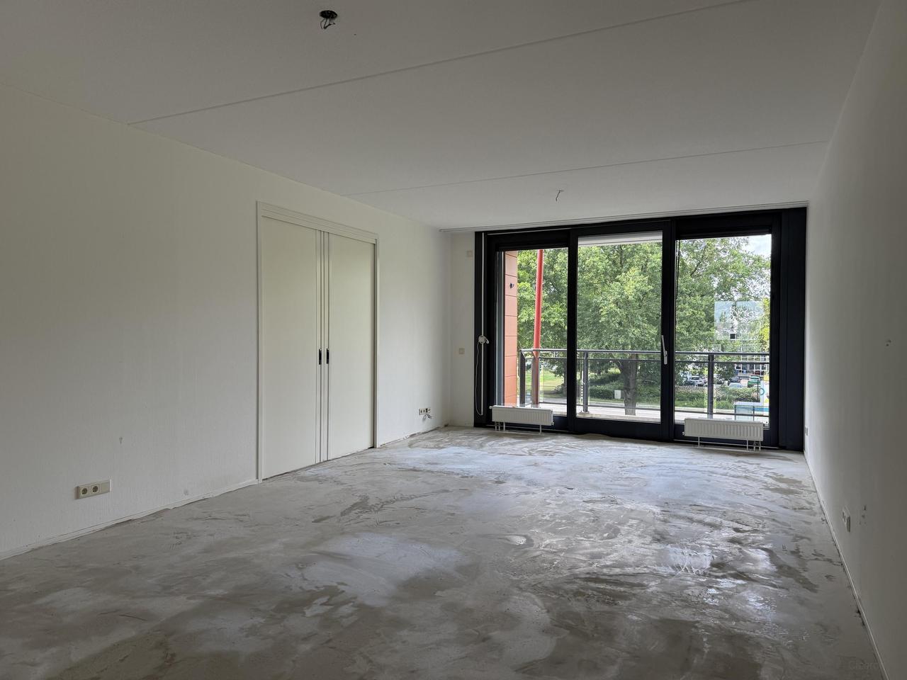 103 m2 appartement met lift en parkeerplek - Afbeelding 2