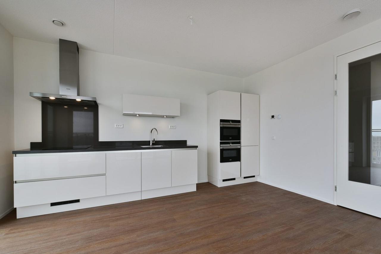 Modern 90m² appartement met zeezicht - Afbeelding 5