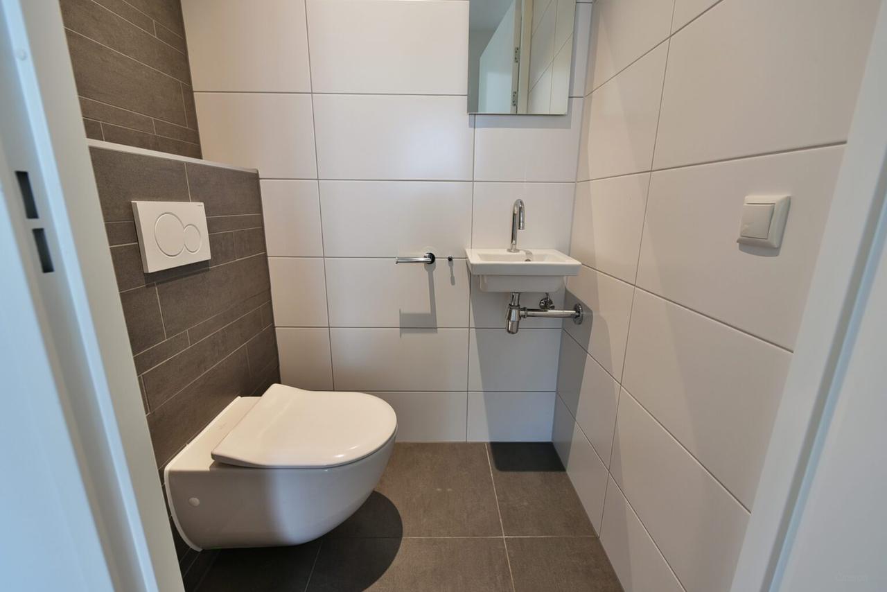 Modern 90m² appartement met zeezicht - Afbeelding 22