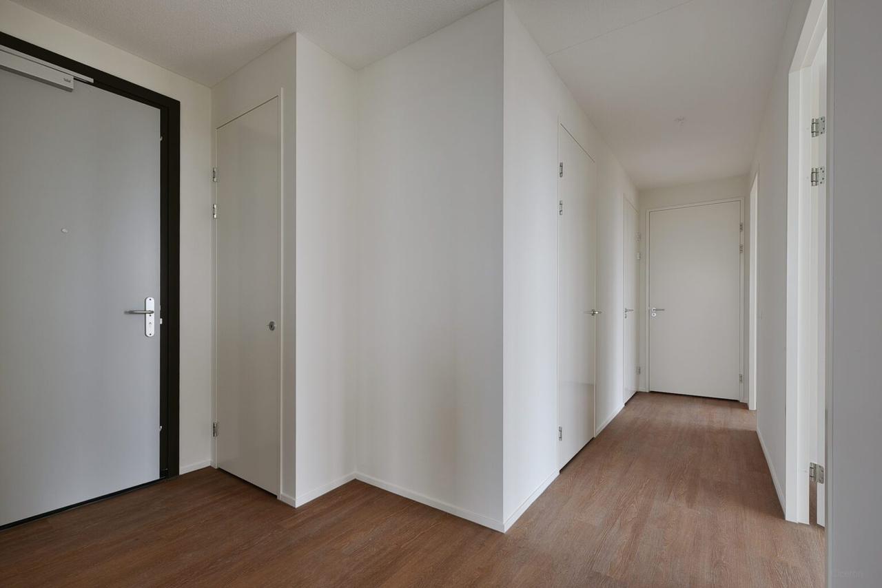 Modern 90m² appartement met zeezicht - Afbeelding 10