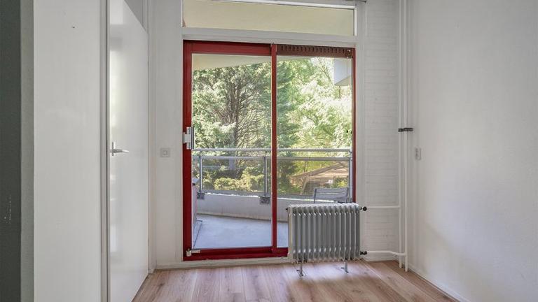 Tweekamerappartement met balkon in de Kleurenbuurt - Afbeelding 4