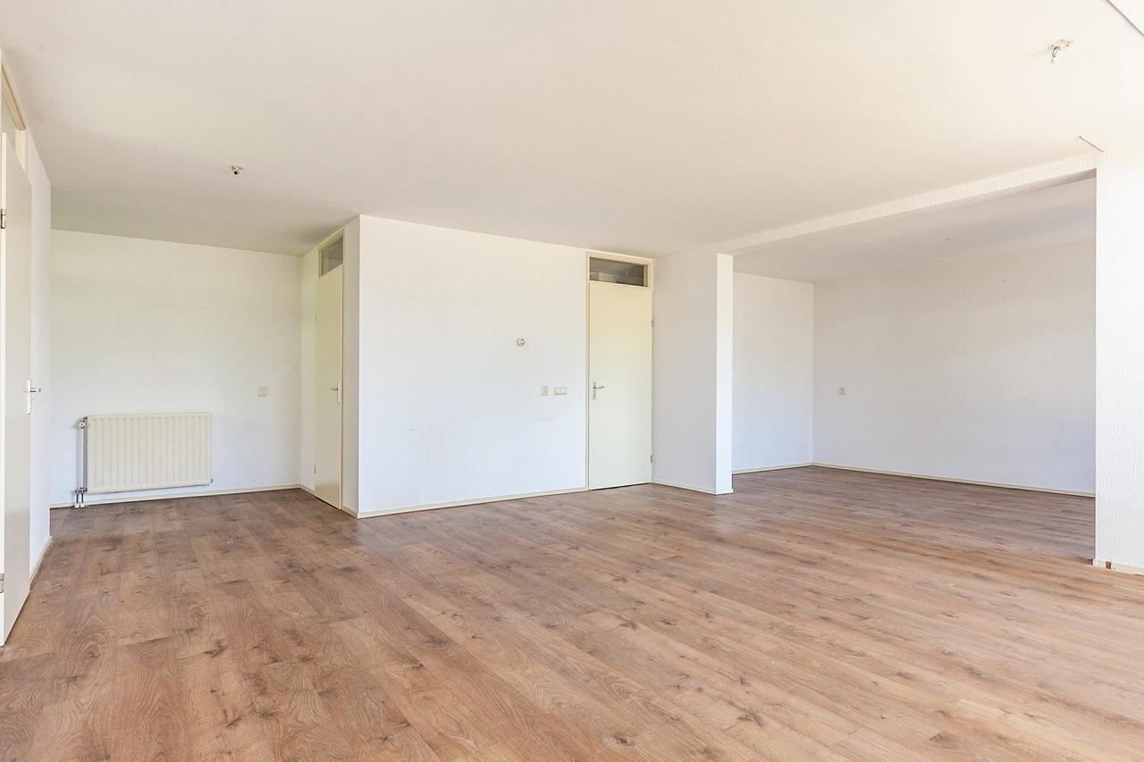 Family Home of 130 m² with 3 Bedrooms in Wassenaar - Image 6
