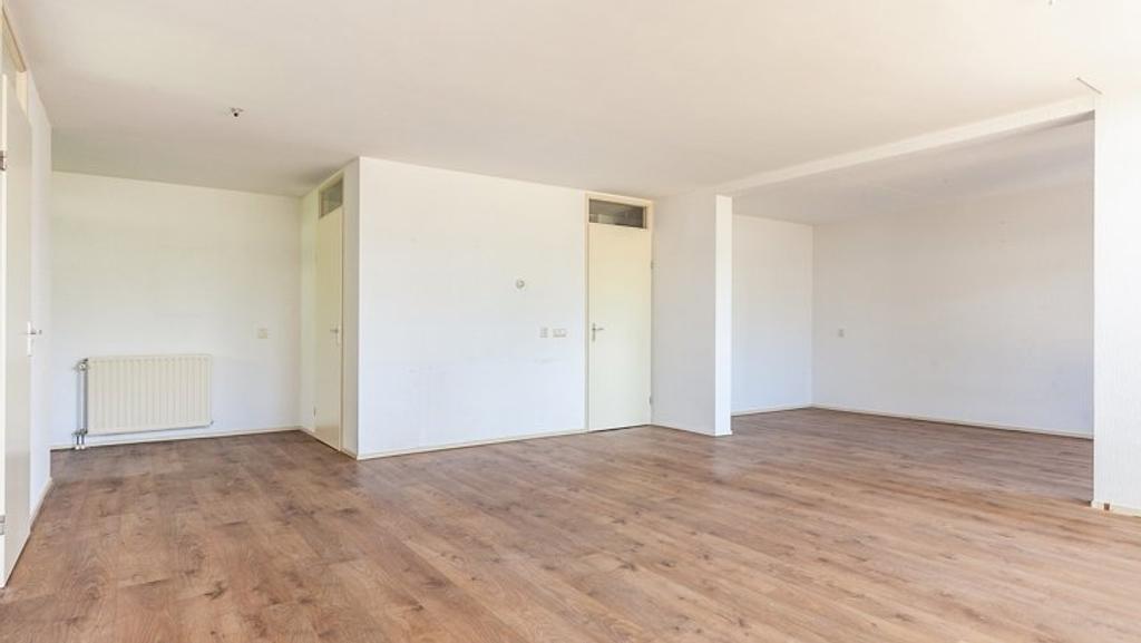 Family Home of 130 m² with 3 Bedrooms in Wassenaar - Image 3
