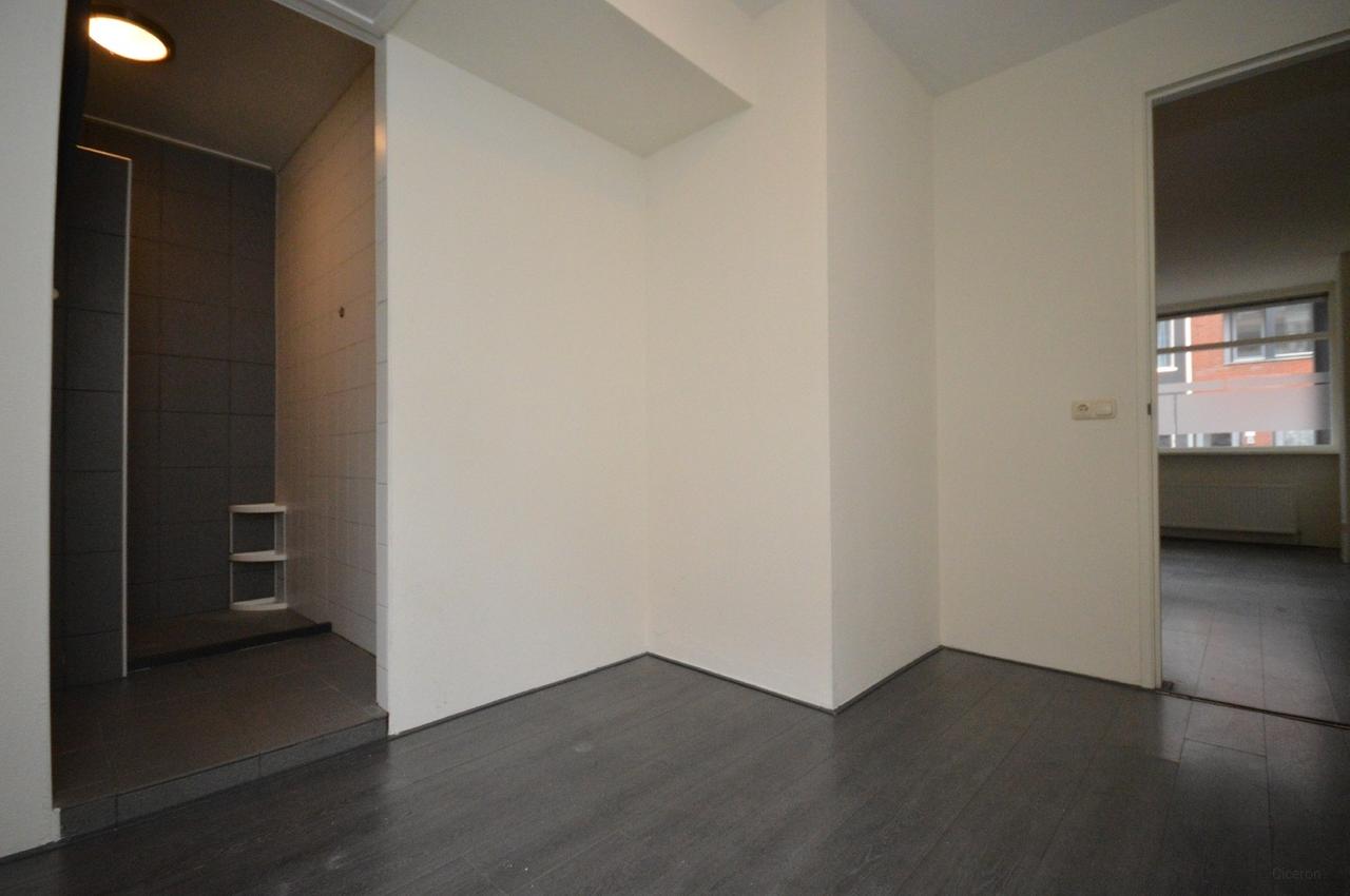 Ground floor apartment near the Grote Markt - Image 9