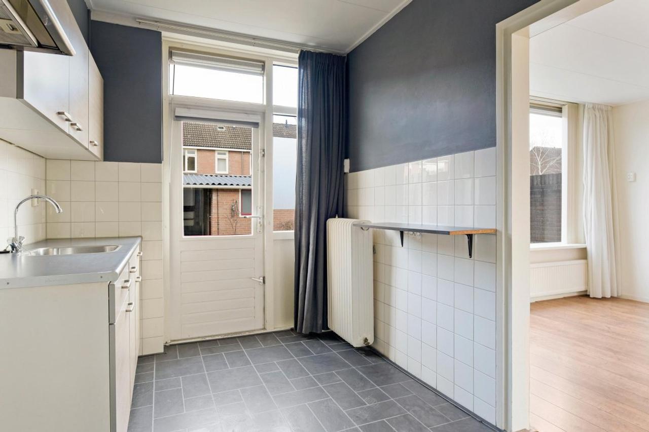 Eengezinswoning van 113 m² met achtertuin - Afbeelding 8