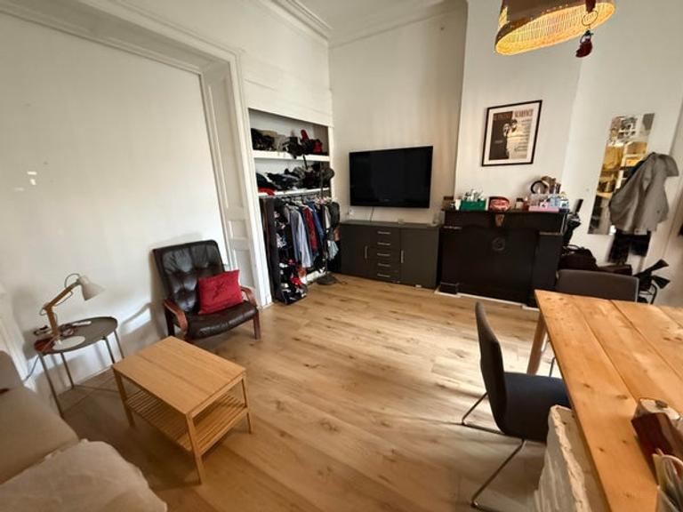 Room of 25m² with private kitchen in Wyck - Image 3