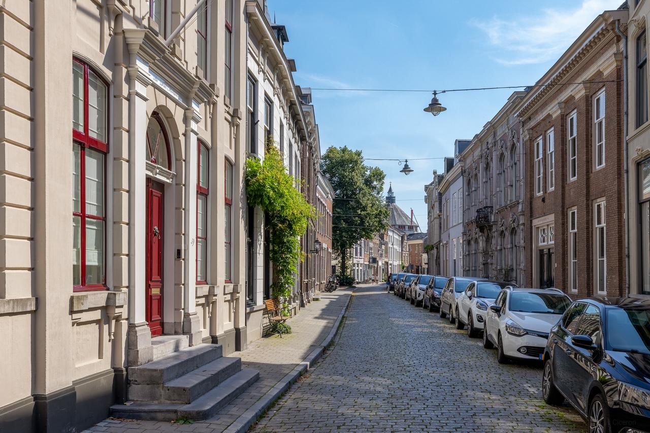 Huren in hartje Postelstraat - Afbeelding 67