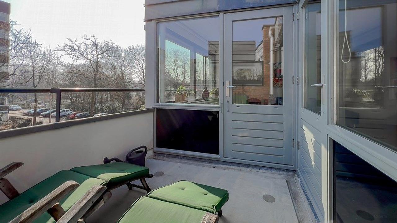 Apartment with Roof Terrace in Heemstede - Image 11