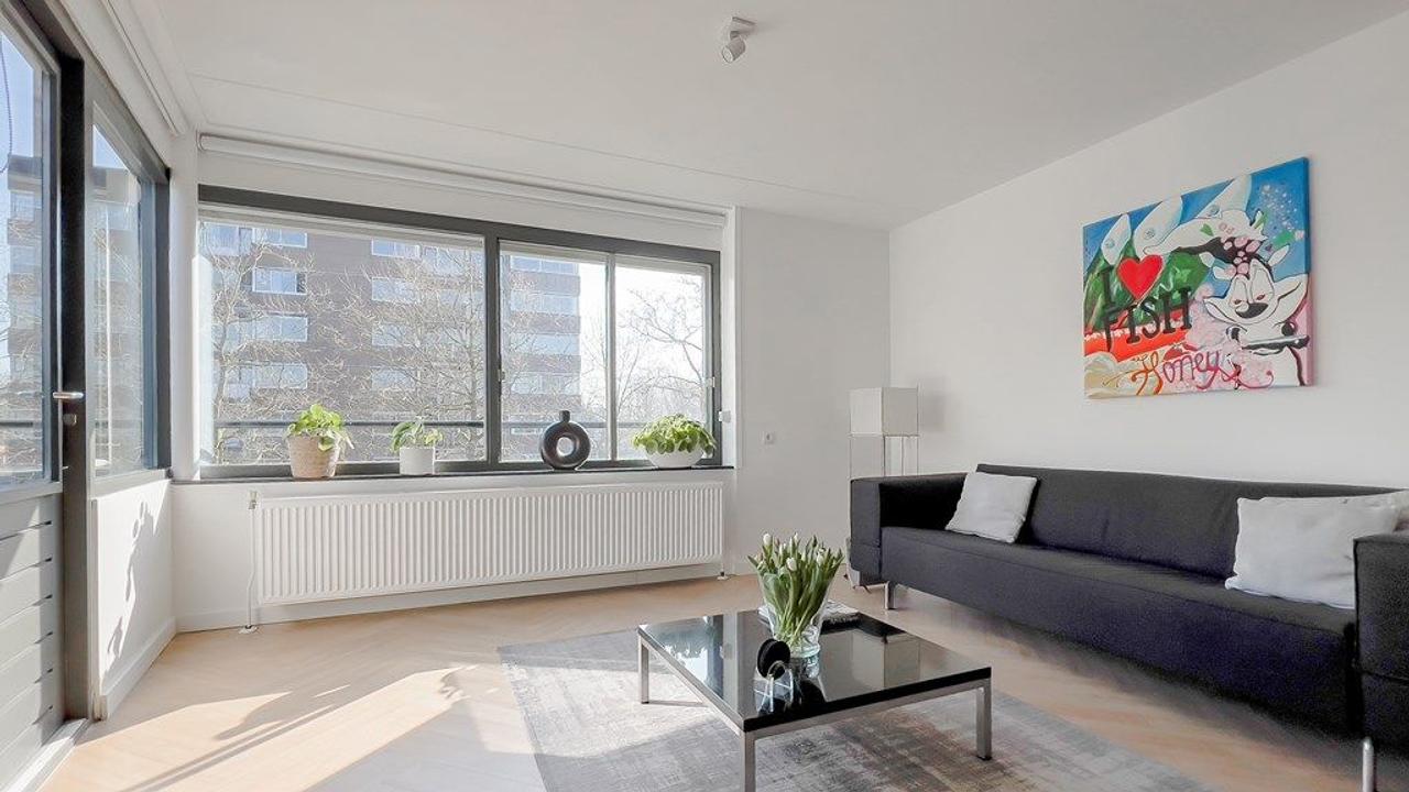 Apartment with Roof Terrace in Heemstede - Image 5