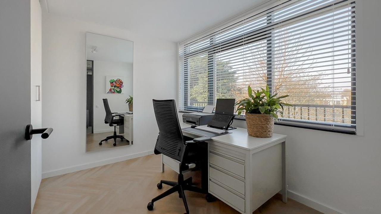 Apartment with Roof Terrace in Heemstede - Image 17