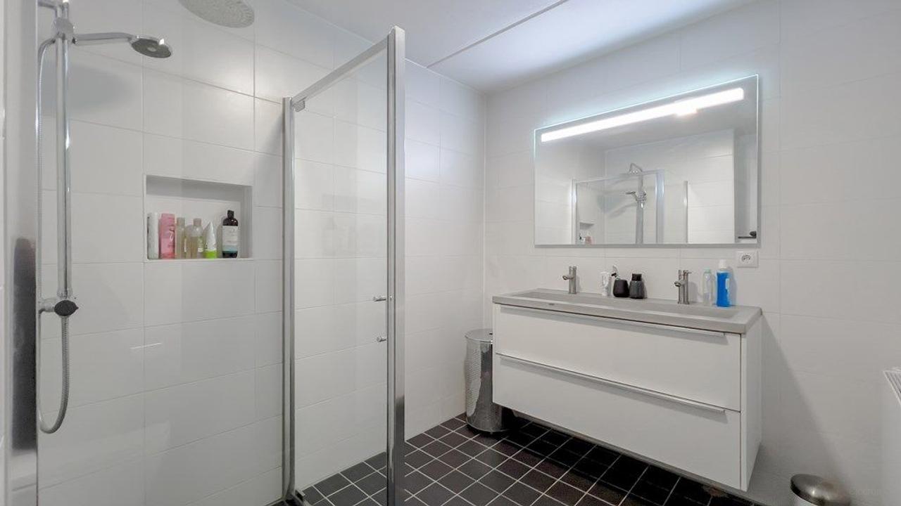 Apartment with Roof Terrace in Heemstede - Image 23