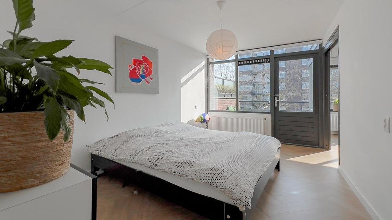 Apartment with Roof Terrace in Heemstede - Image 13