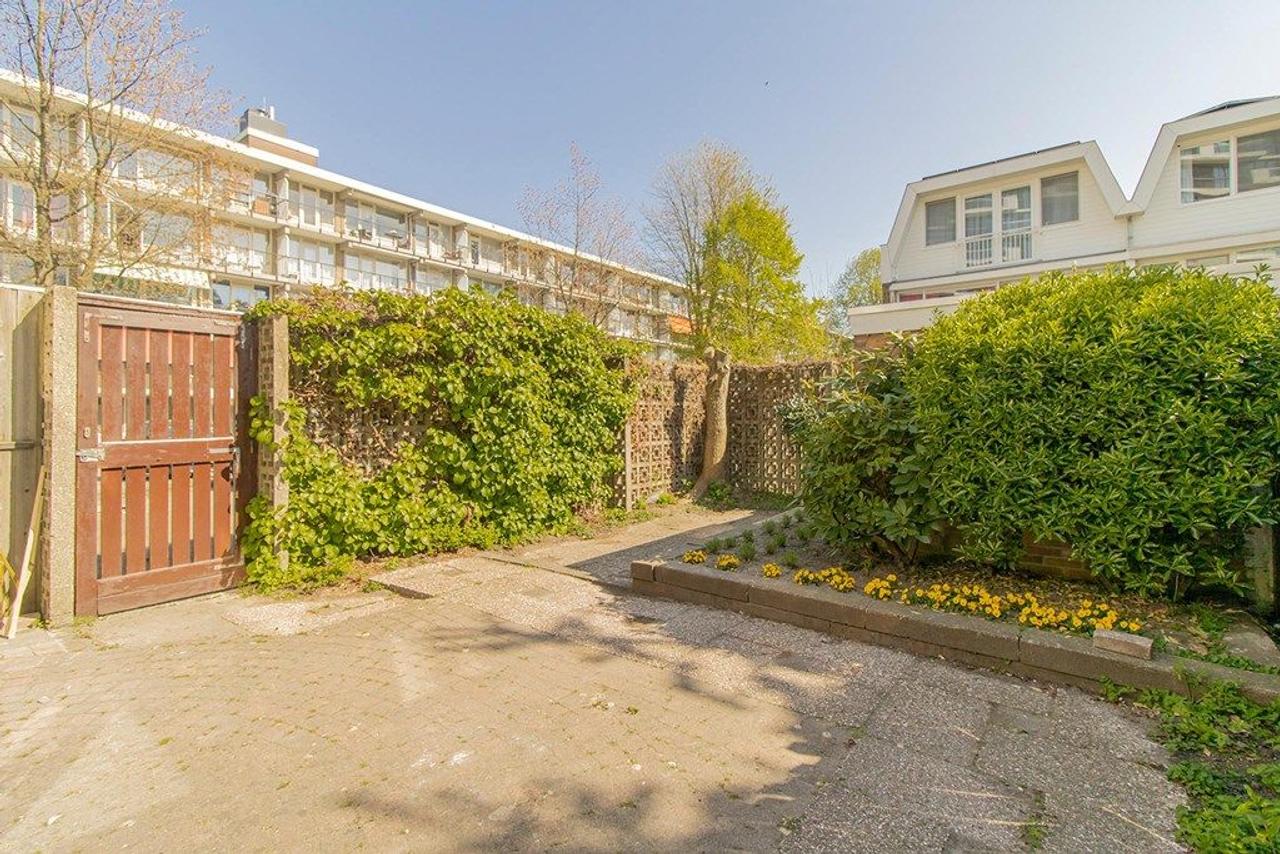 Furnished 100 m² family home with garden in Amstelveen - Image 8
