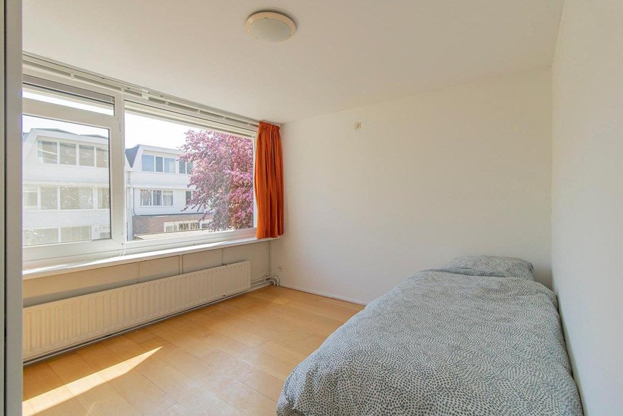 Furnished 100 m² family home with garden in Amstelveen - Image 13