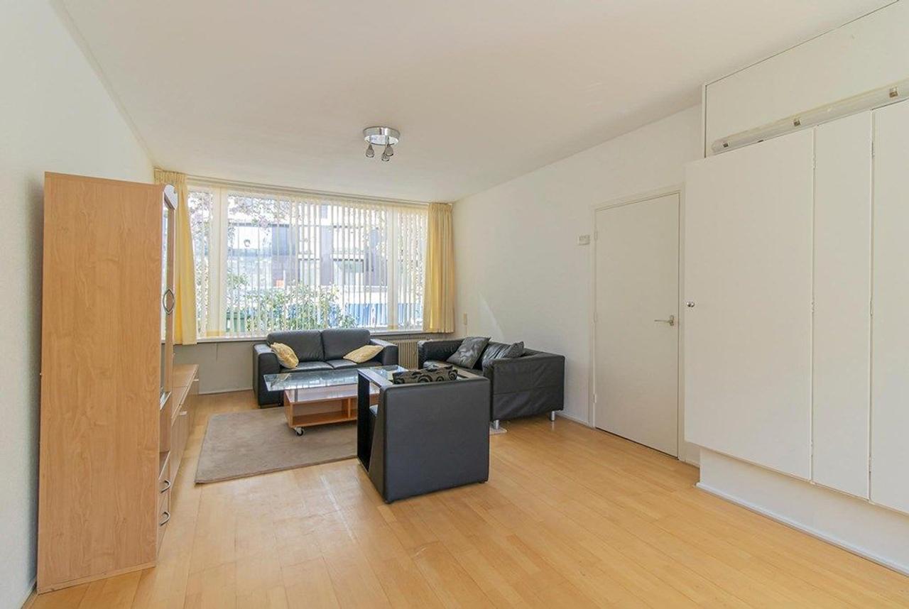 Furnished 100 m² family home with garden in Amstelveen - Image 2