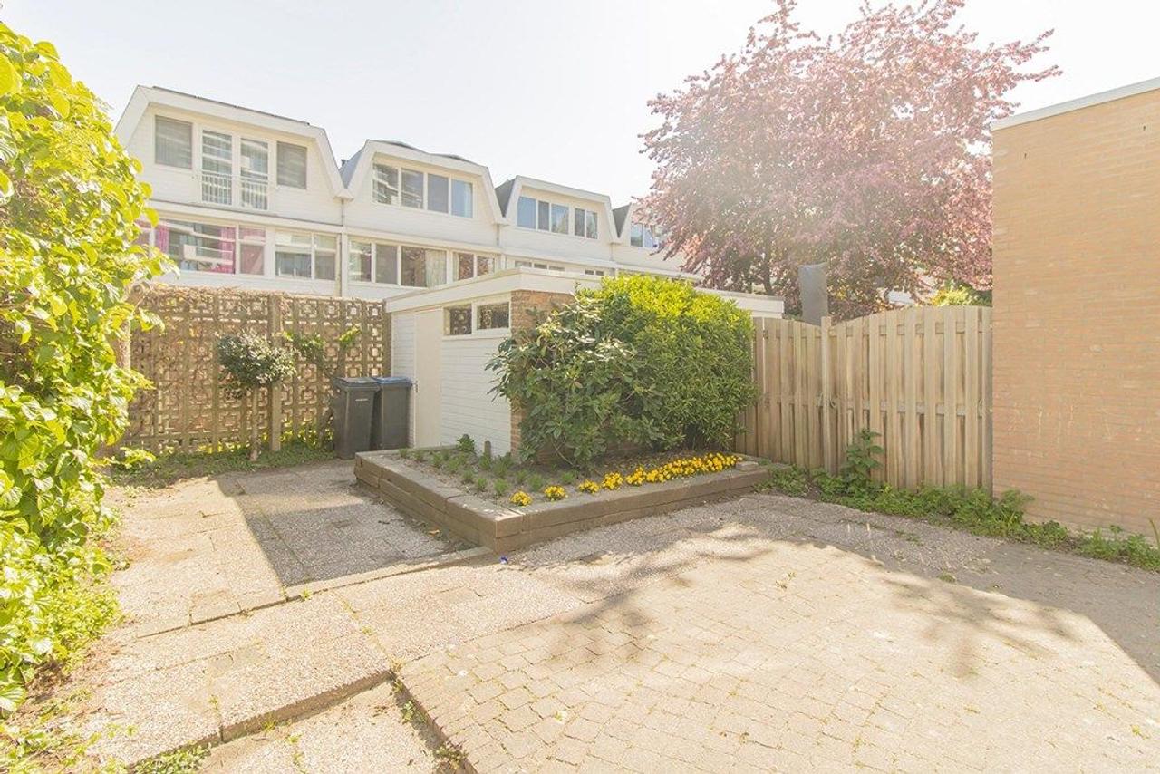 Furnished 100 m² family home with garden in Amstelveen - Image 9