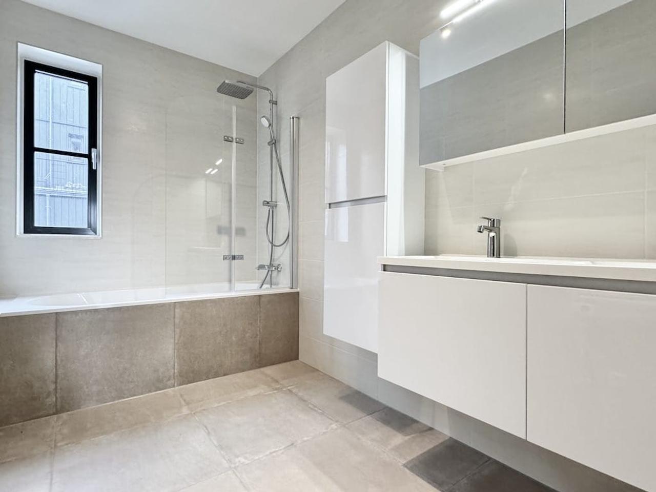 New 2-bedroom apartment in Houthavens - Image 14