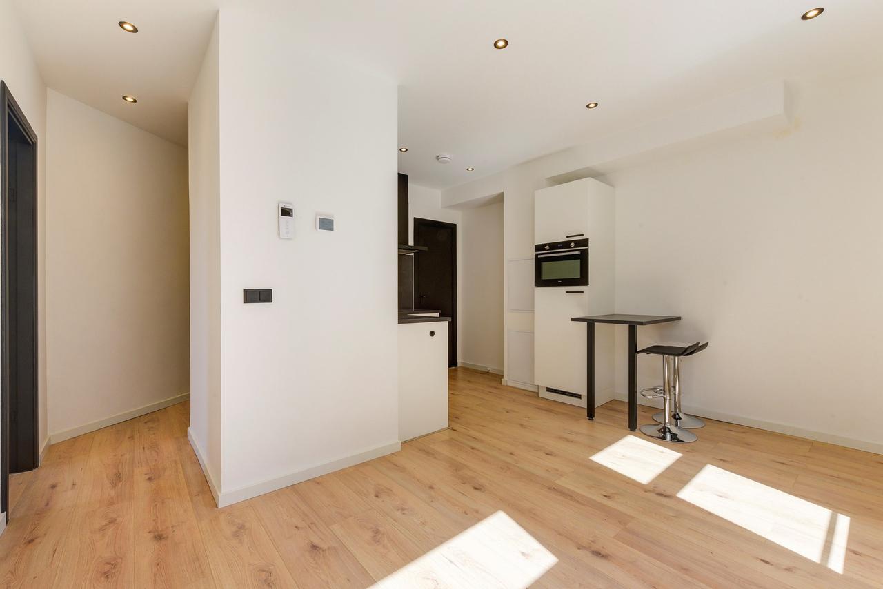 Renovated 2-room apartment in Hillesluis - Image 2