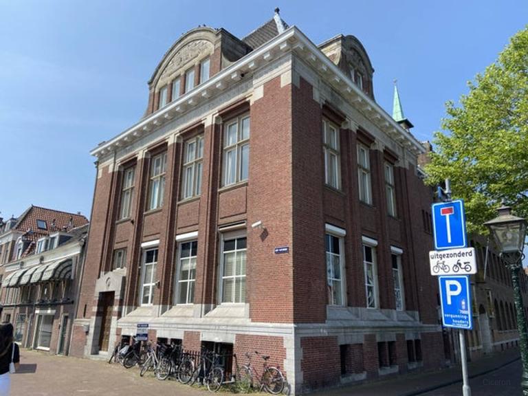 Living in a former bank in the heart of Leiden - Image 13