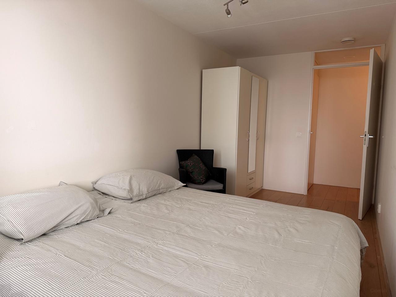 Furnished apartment (91m²) on the 16th floor - Image 15