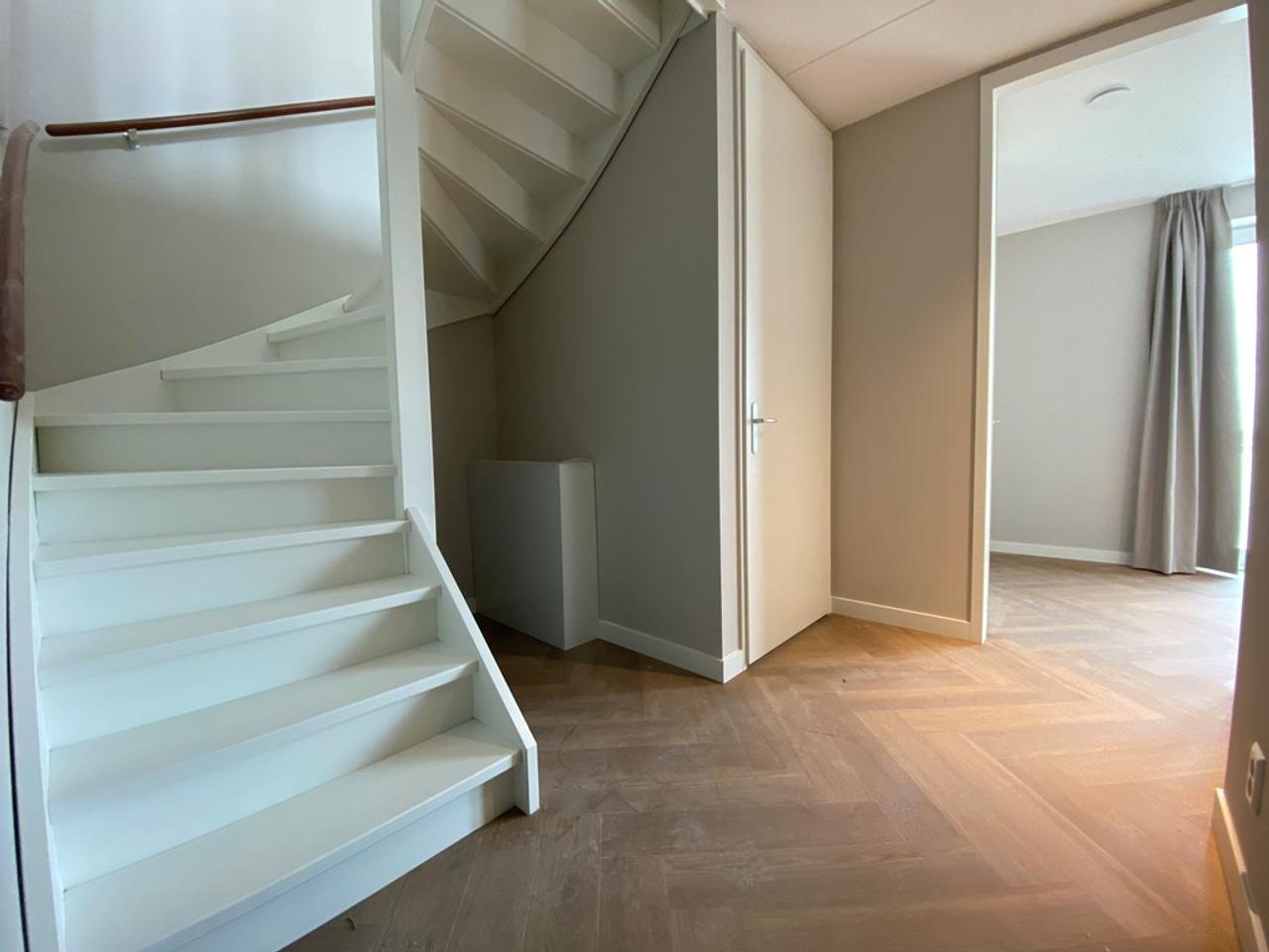 Nieuw 3-kamer appartement in Hyde Park - Afbeelding 8
