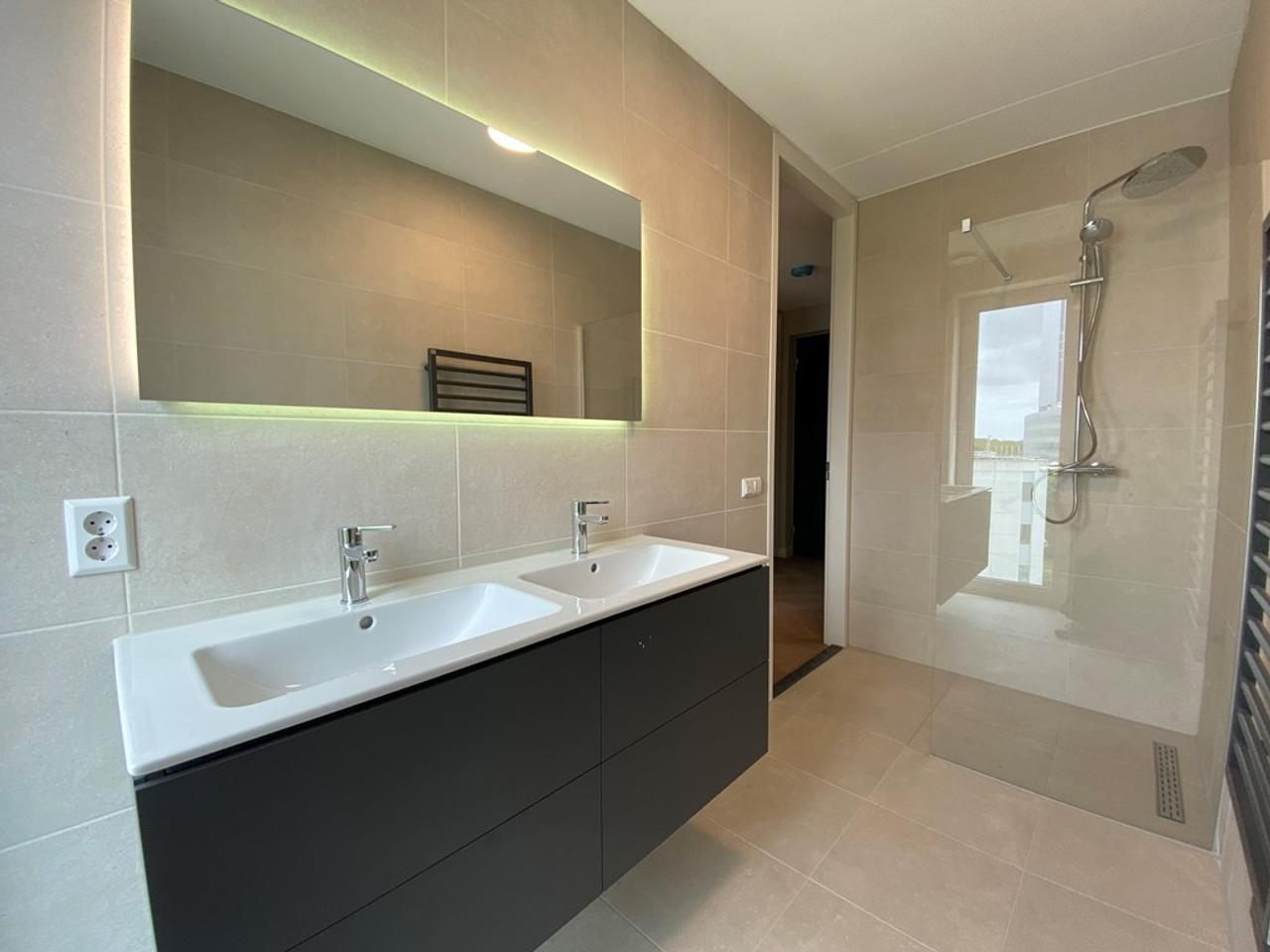 Nieuw 3-kamer appartement in Hyde Park - Afbeelding 11