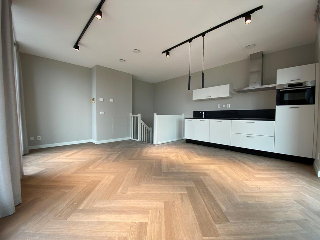Nieuw 3-kamer appartement in Hyde Park - Afbeelding 1