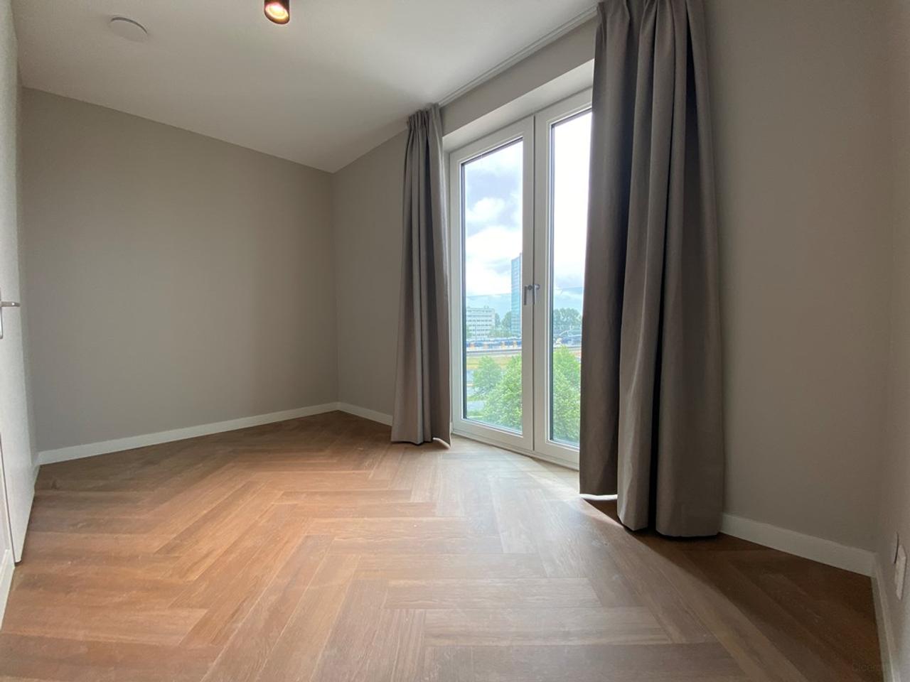 Nieuw 3-kamer appartement in Hyde Park - Afbeelding 17