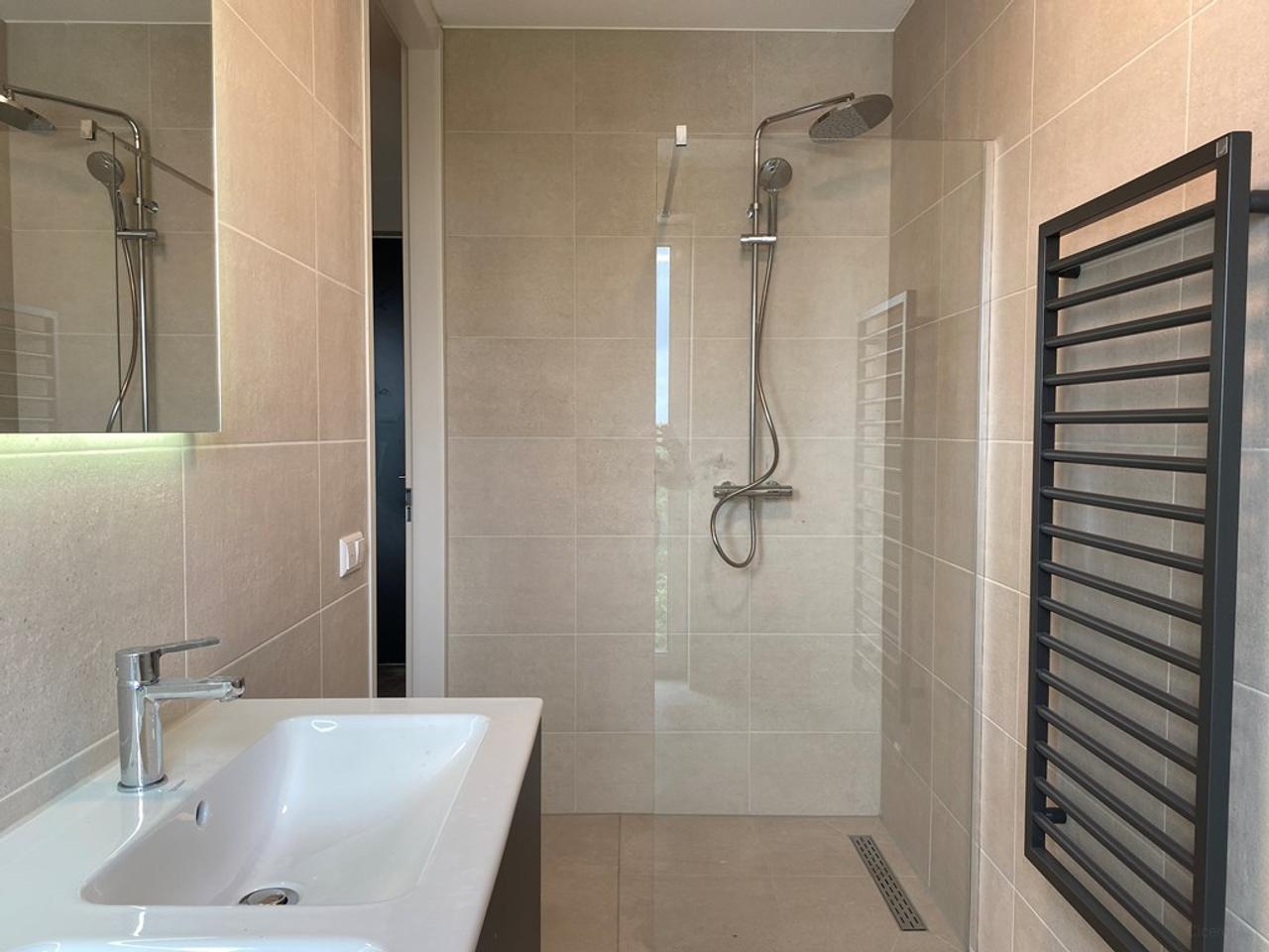 Nieuw 3-kamer appartement in Hyde Park - Afbeelding 13