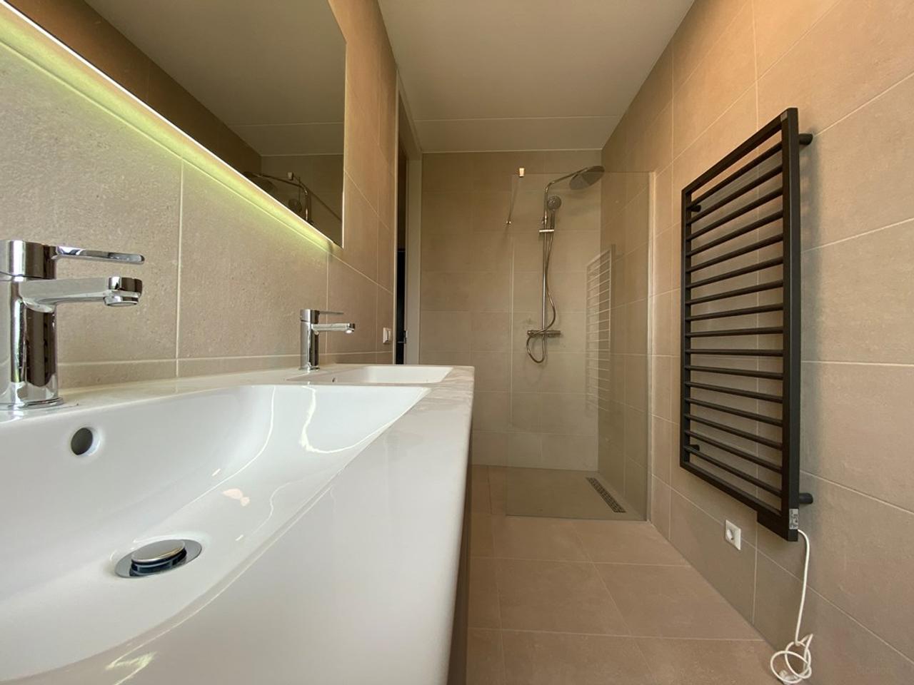 Nieuw 3-kamer appartement in Hyde Park - Afbeelding 14