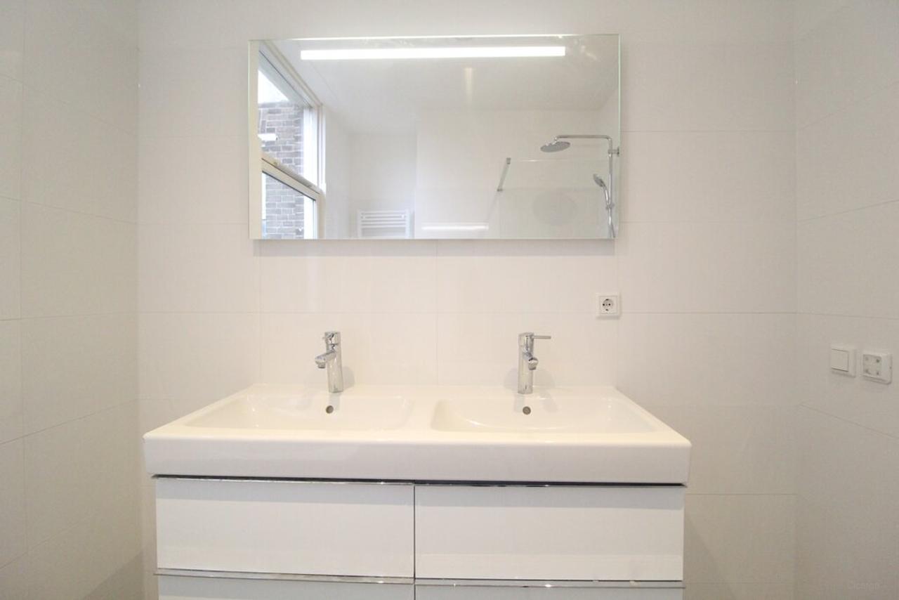 78 m2 with balcony near Vondelpark - Image 14