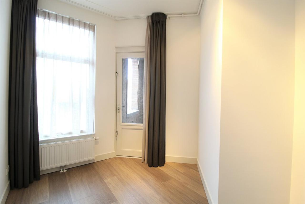 78 m2 with balcony near Vondelpark - Image 15