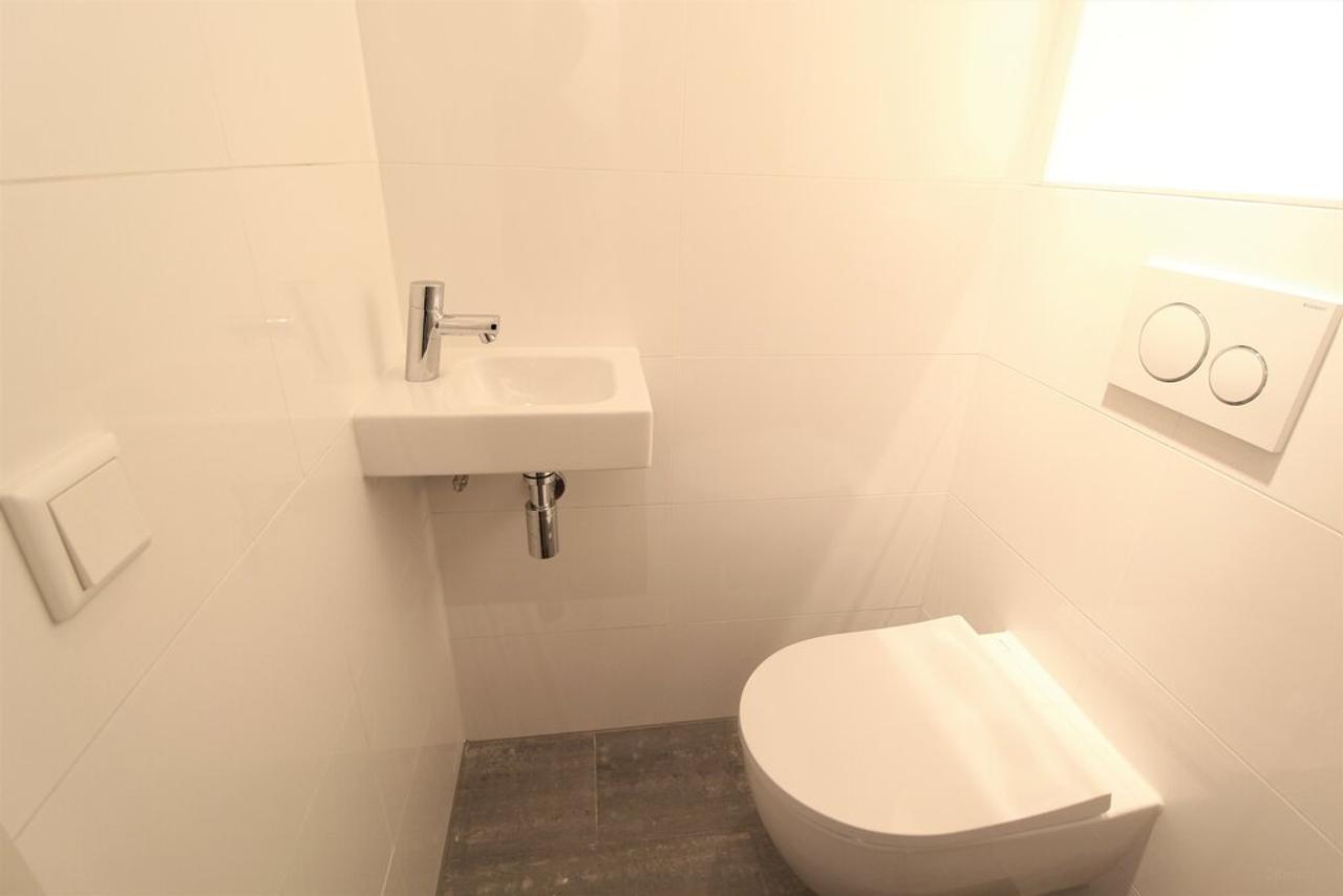 78 m2 with balcony near Vondelpark - Image 16