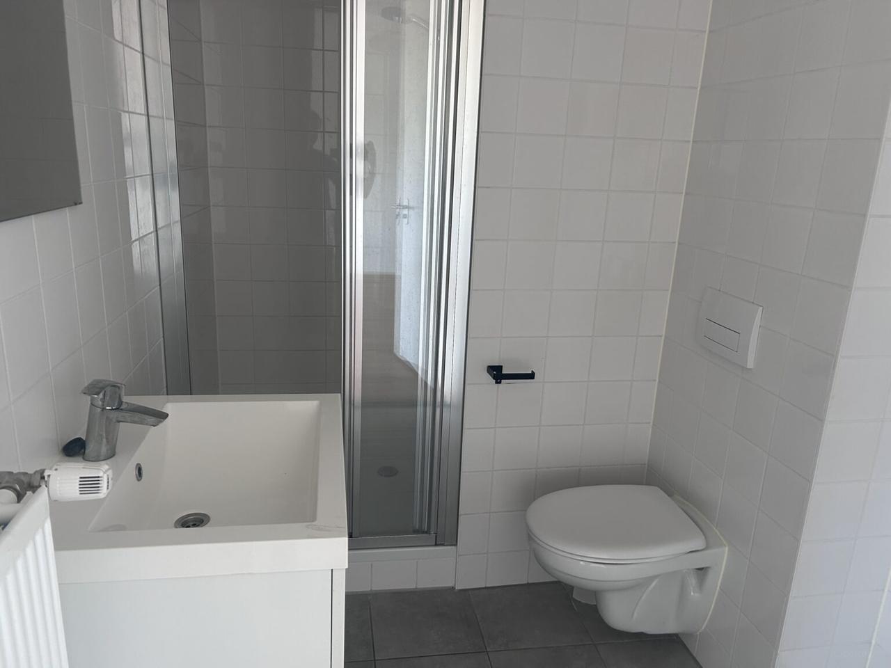 Tweekamerappartement met balkon in De Leyens - Afbeelding 8
