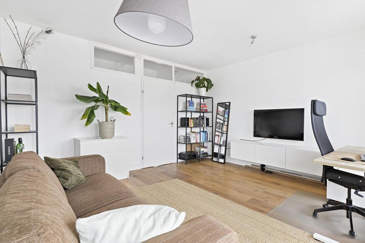 Hoekappartement van 89 m² op de 9e verdieping - Afbeelding 8
