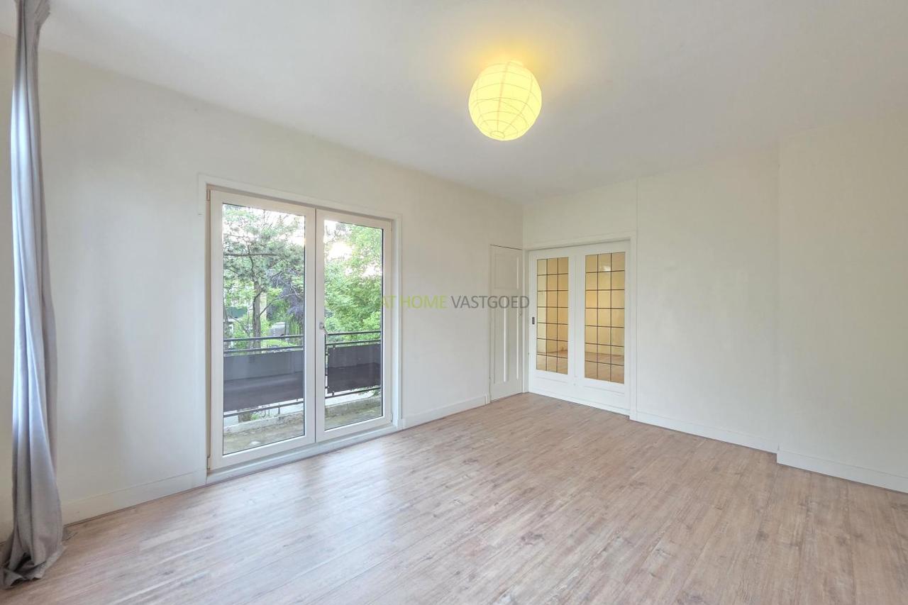 3-bedroom apartment with balcony in Blijdorp - Image 12