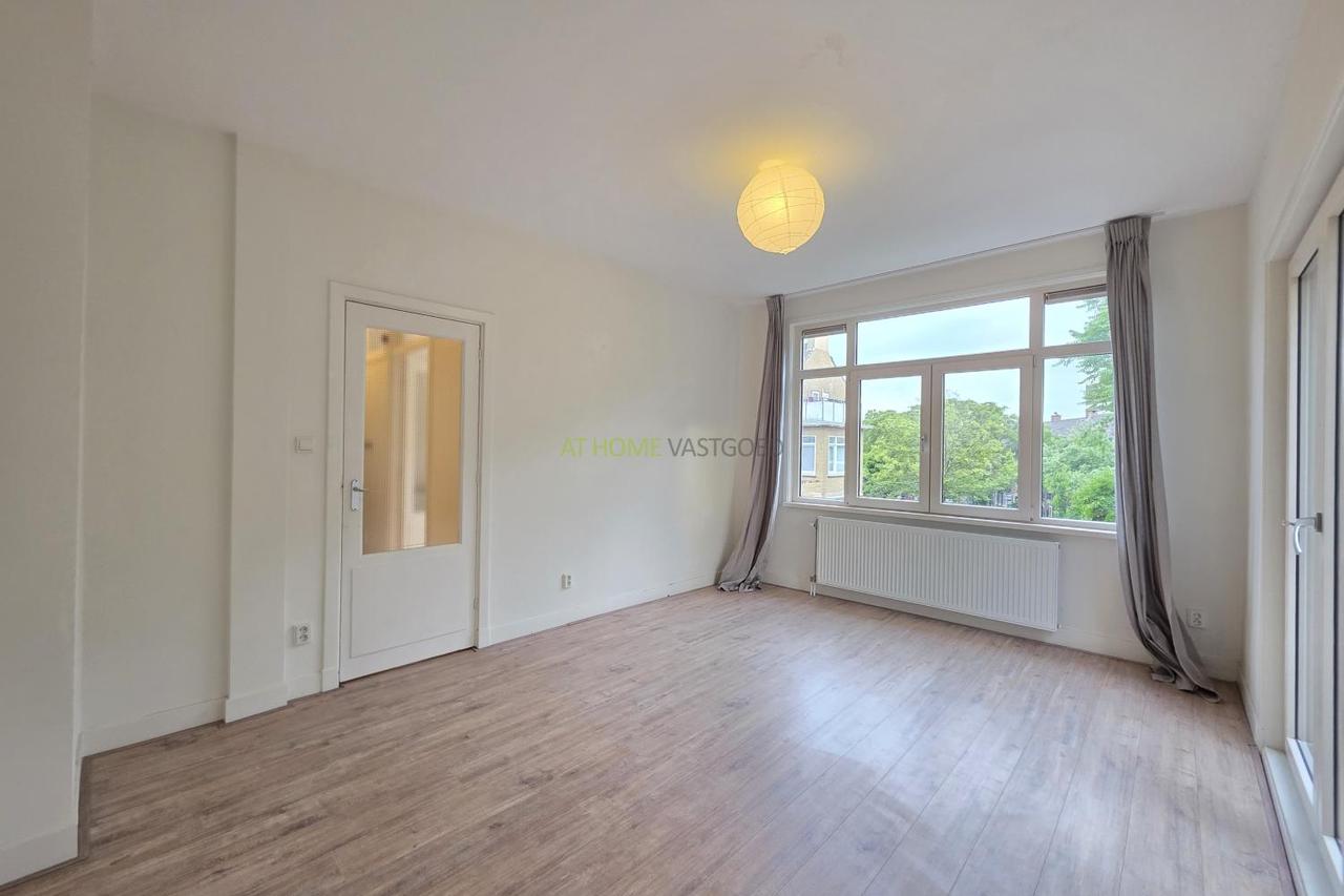 3-bedroom apartment with balcony in Blijdorp - Image 10