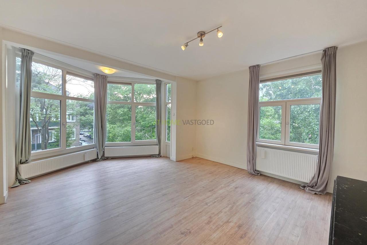3-bedroom apartment with balcony in Blijdorp - Image 18