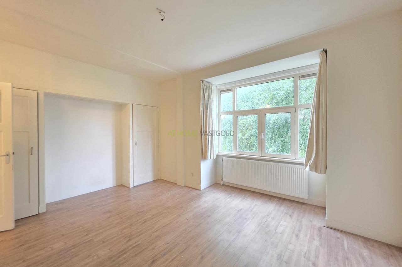 3-bedroom apartment with balcony in Blijdorp - Image 25