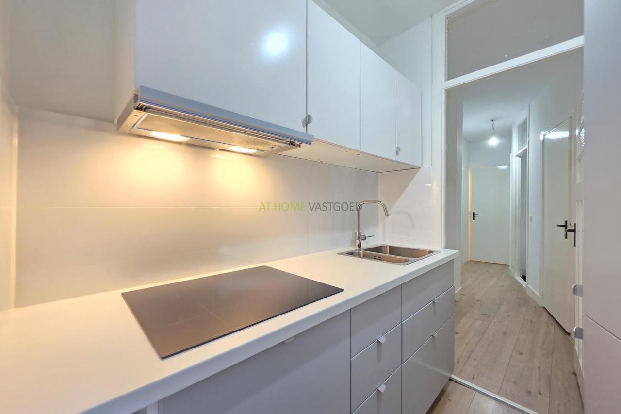 1-bedroom apartment with garden in Oud-Mathenesse - Image 18