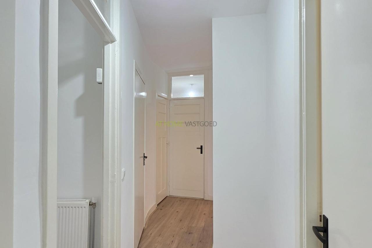1-bedroom apartment with garden in Oud-Mathenesse - Image 2