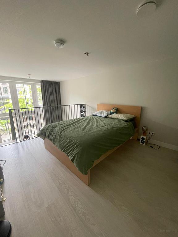 Living on the Oudegracht with a mezzanine - Image 10